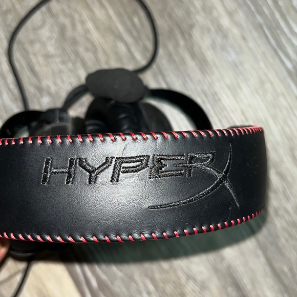 Hyperx cloud core pro wired gaming headset - Picture 2 of 5
